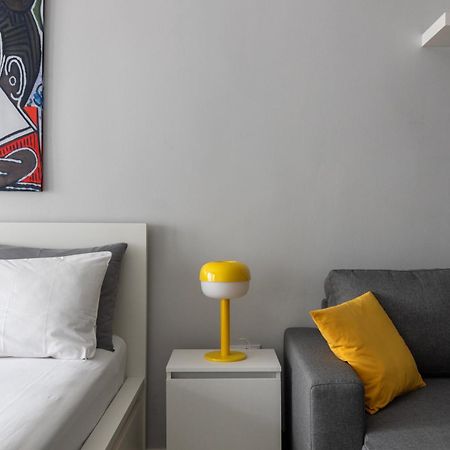 Modern Apartment 305 クサンチ エクステリア 写真